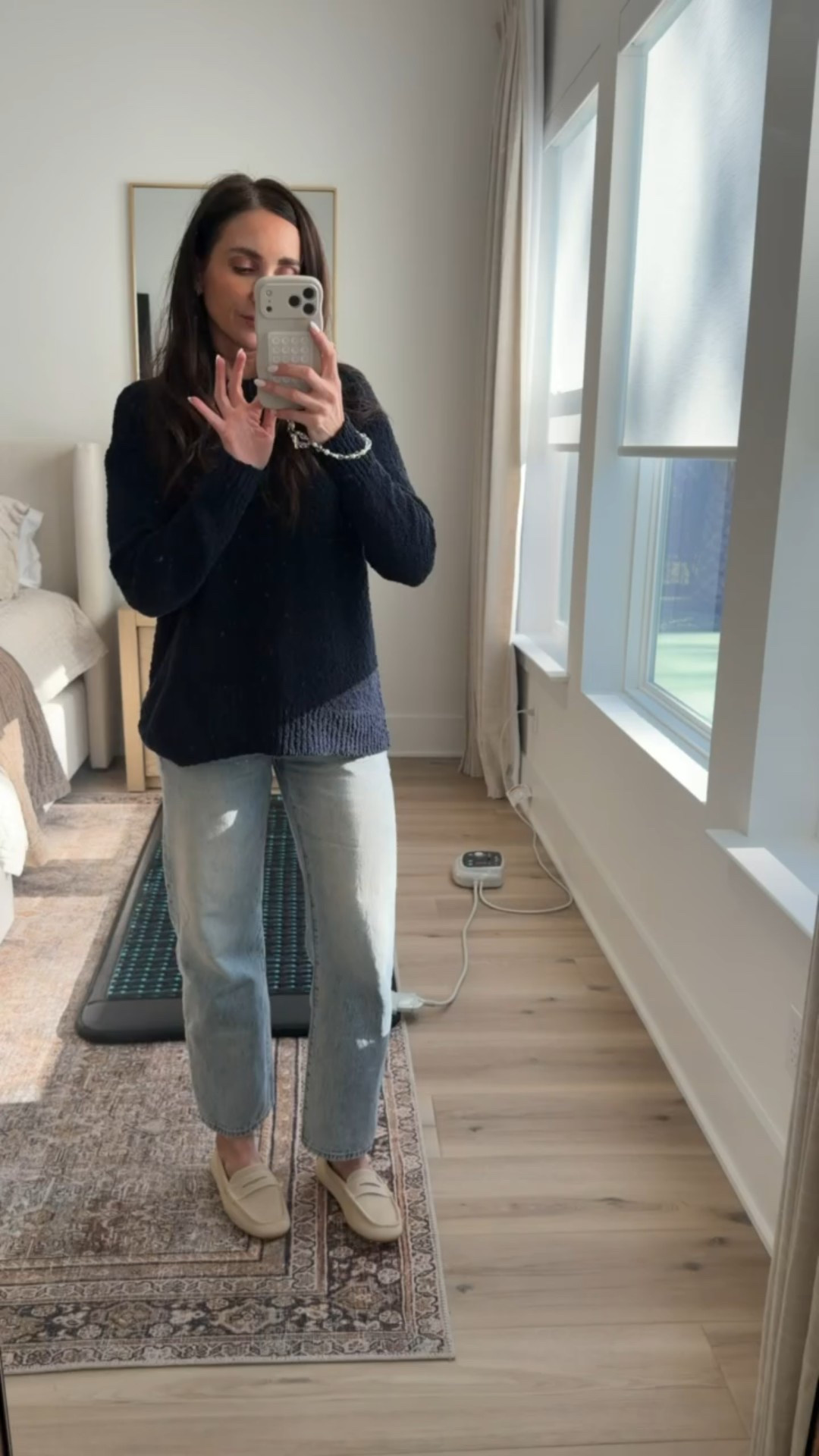 Barrel leg jeans, amazon finds, tunic sweater, casual outfit, annabrstyle.

#LTKootd #LTKOver40