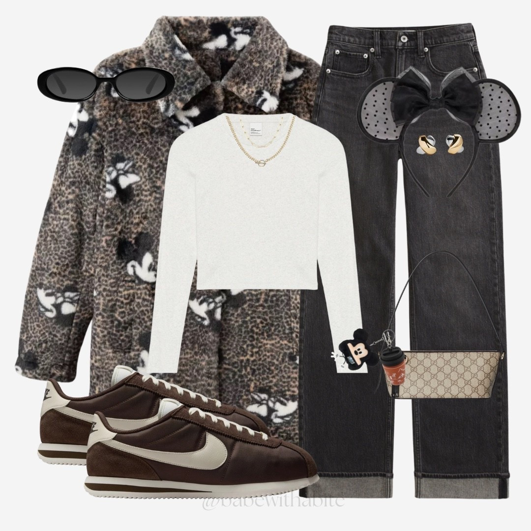 Fur coat season☕️🤎🐆

#LTKGiftGuide #LTKHoliday #LTKootd