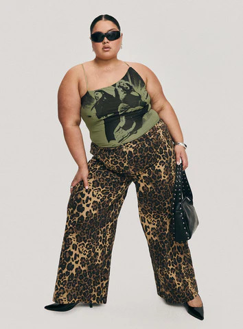 Pantar Low Rise Pants Leopard Curve | Princess Polly US