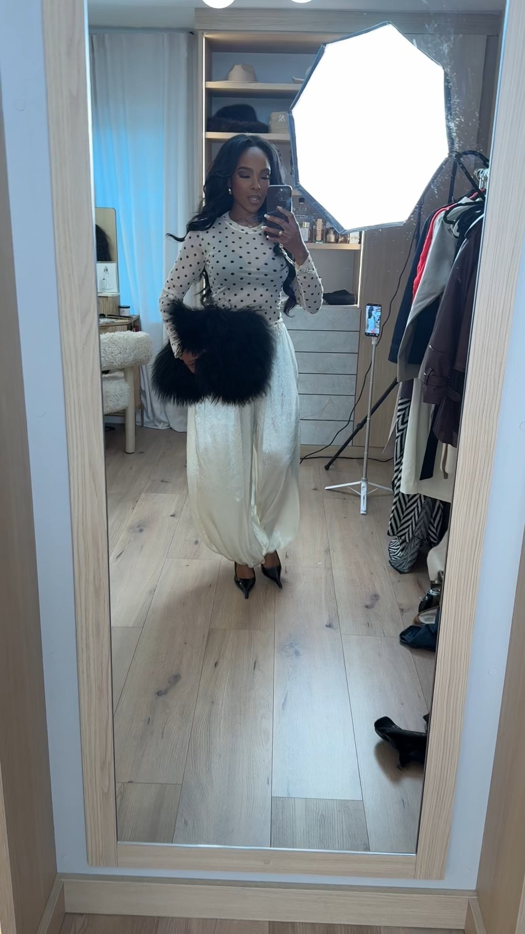 Wine country, styled ✨  
Sharing my favorite Napa Valley looks from daytime tastings to cozy nights out. Neutral layers, rich textures, and effortless pieces that travel beautifully and mix well together.

Perfect for vineyard hopping, wine tastings, long lunches, and dinner with the girls.

Details: elevated basics, classic denim, statement coats, chic handbags, and comfortable heels—pieces you’ll rewear long after the trip. Styled multiple ways so the cost per wear keeps dropping.

Tap to get details and save this for future travel outfit inspiration.

Follow me on Instagram and YouTube @kirasfashionfinds