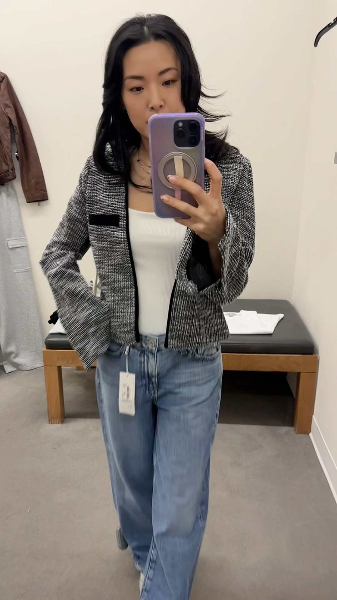 Not me awkwardly hiding the phone every time the attendant asked if I needed anything 🙃🤳

Wow, things went out of stock FAST but I checked and these items are still available (as of now). Did you pick up anything from the sale? 

#nsale #nsale2024 #nordstromanniversarysale #nordstromanniversarysale2024 

#LTKVideo #LTKSaleAlert #LTKxNSale