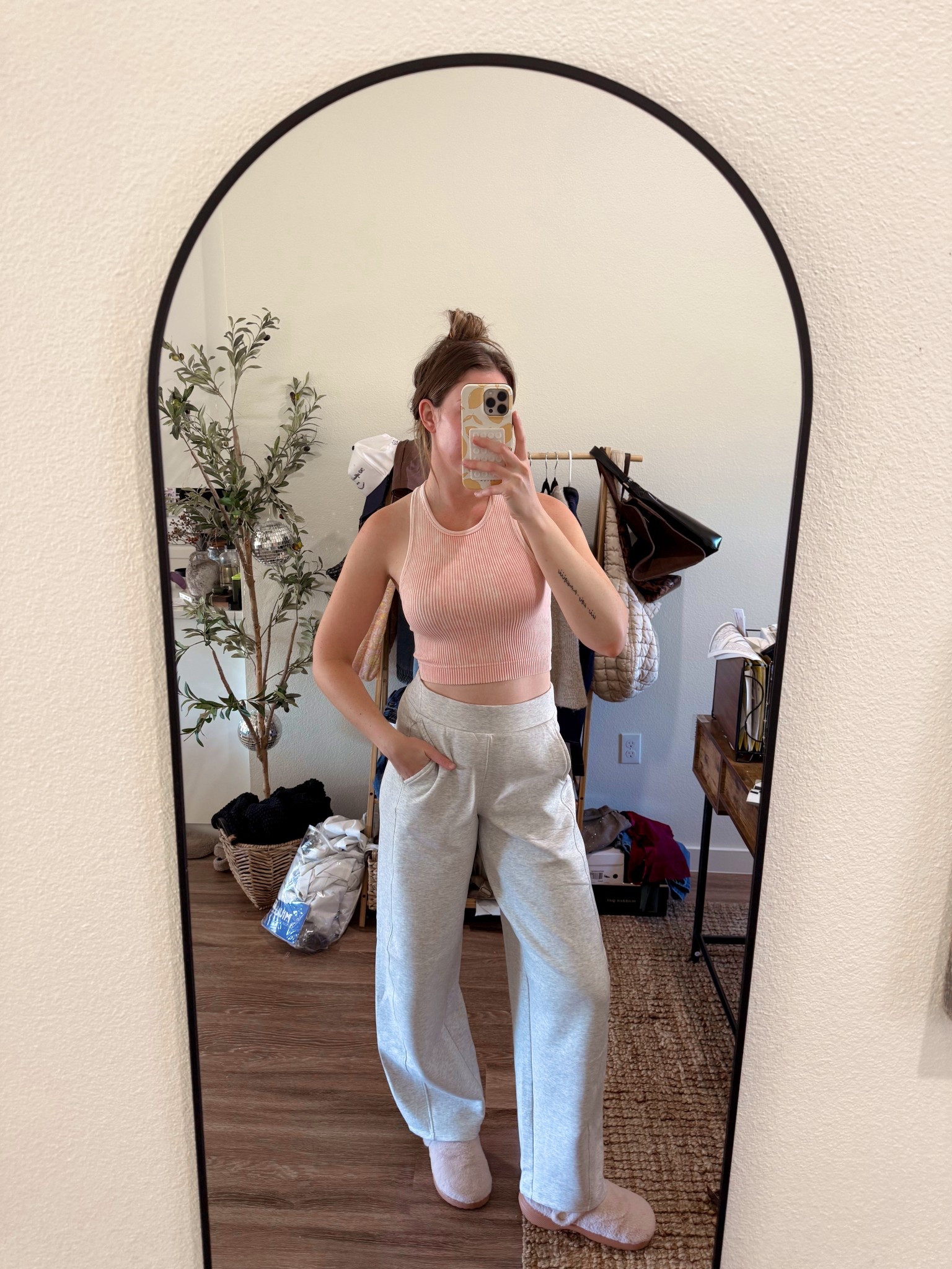 Wearing a small tall in barrel sweatpants 