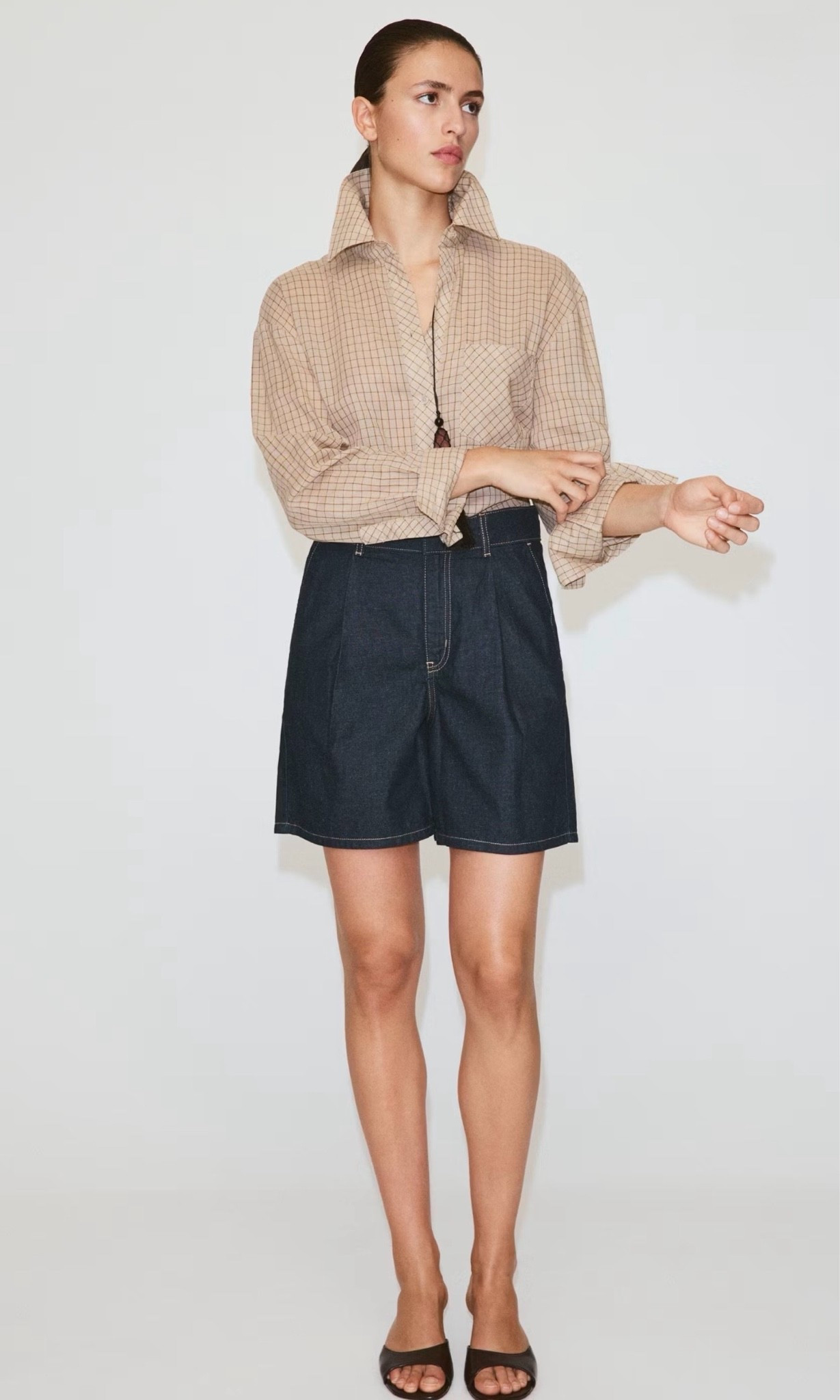 summer outfit

MID-RISE DENIM BERMUDA SHORTS WITH PLEATS
#summer #outfits #bermuda #mango #shorts #casual

#LTKSeasonal #LTKOver40 #LTKPetite