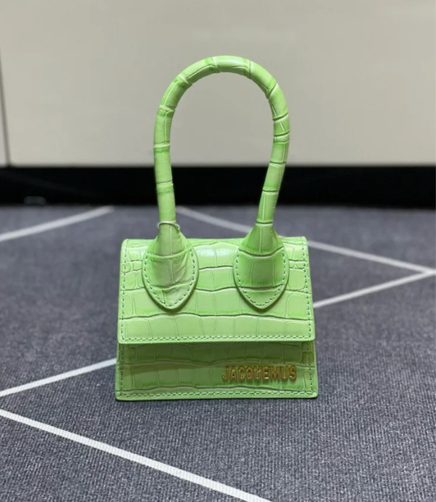 Jacquemis perfect spring color! #dhgate 