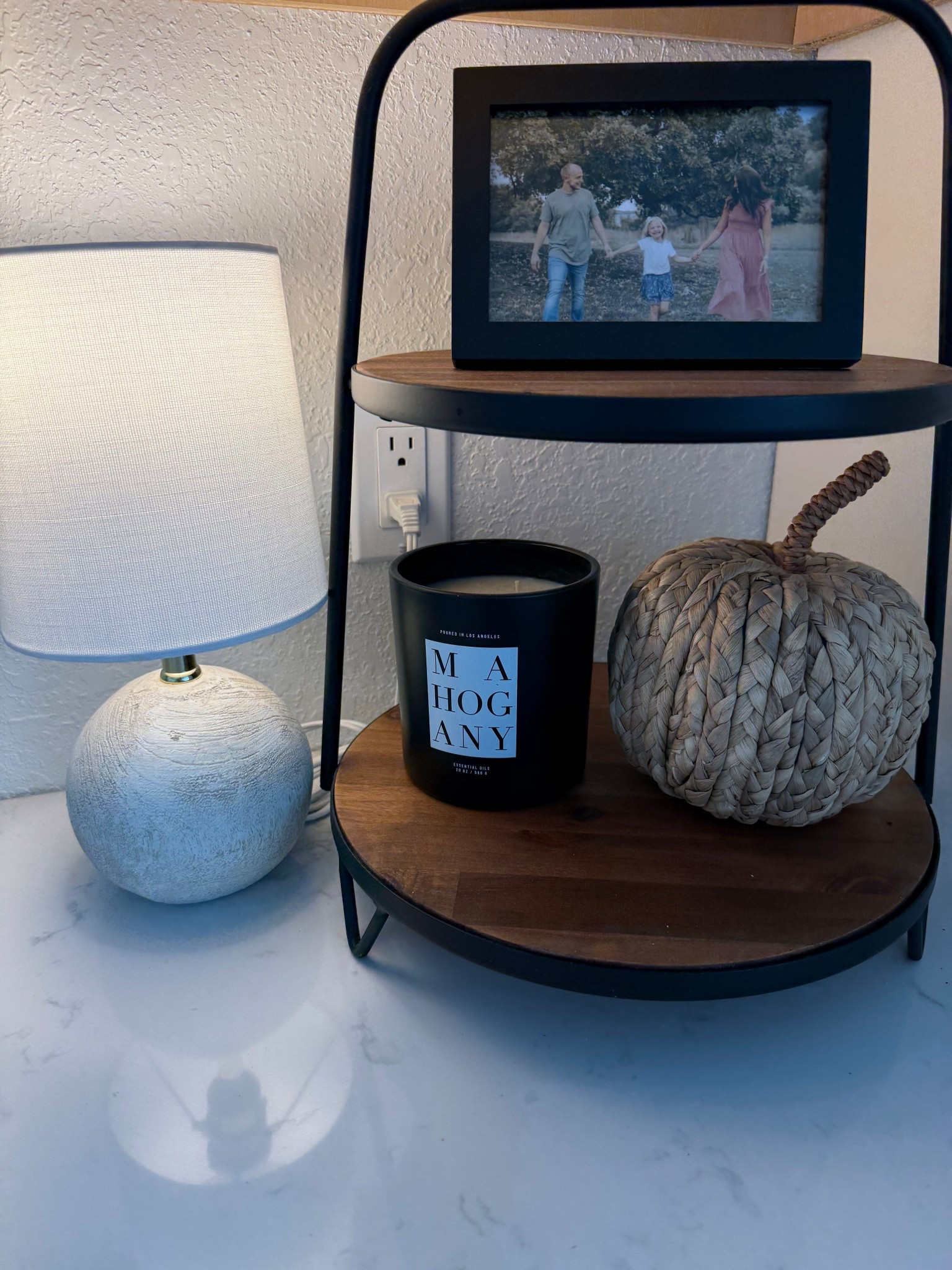 Added a cozy touch to my kitchen with this countertop lamp ✨ #LTKHome #KitchenDecor #HomeVibes #NeutralHome #CozyKitchen #HomeStyle #DecorInspo #InteriorDetails #KitchenStyling #CountertopGoals #WalmartHome #TargetStyle

#LTKFindsUnder50 #LTKHome #LTKSeasonal