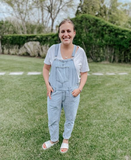 A cute denim set of overalls is a necessary staple in anyone’s closet 💁🏼‍♀️ these are 40% off today!

#LTKfindsunder100
