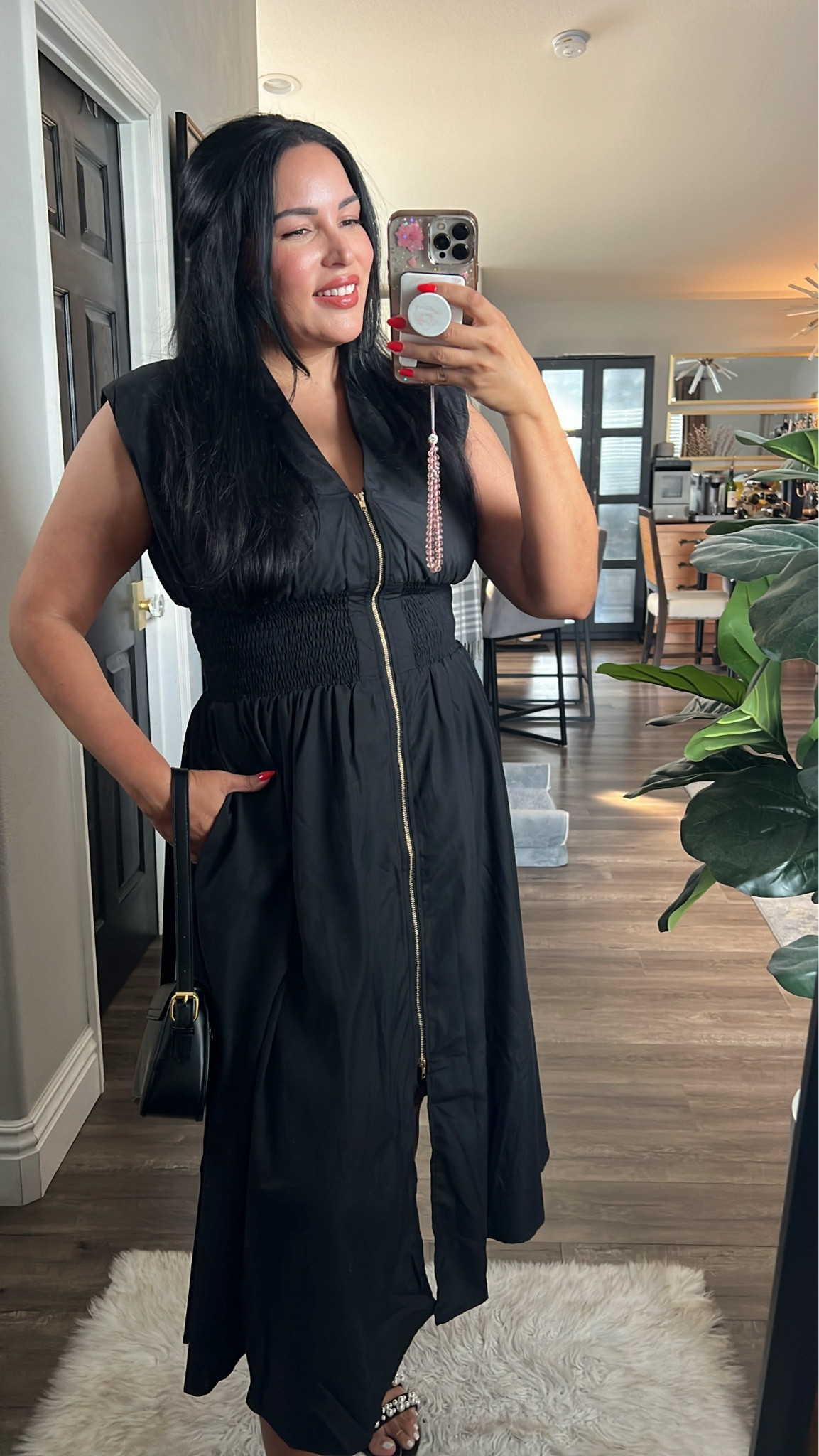 I need this dress in more colors! It’s so flattering and it has pockets 🫶🏼 

#LTKOver40 #LTKMidsize #LTKSeasonal