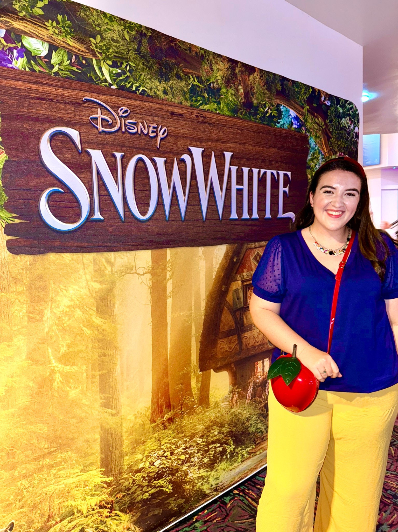 Snow White Movie Look 🍎✨🎬 #disney #snowwhite #disneystudios 

#LTKStyleTip #LTKFindsUnder50 #LTKBeauty