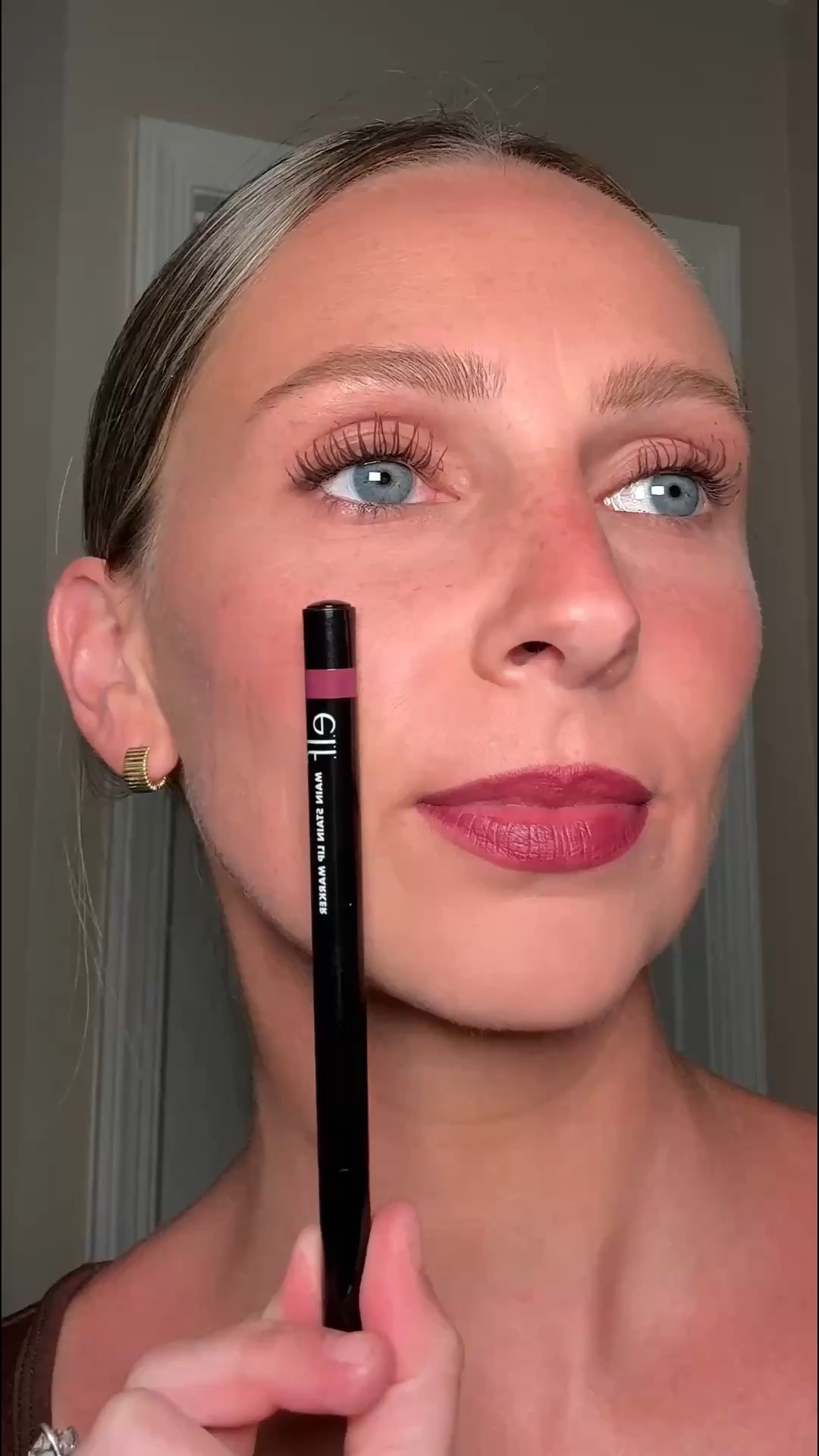 Blue eyes are poppin w this affordable long lasting elf lip stain marker 🫶🏻shade mauvelous!!

#LTKselfcare #LTKSaleAlert #LTKBeauty