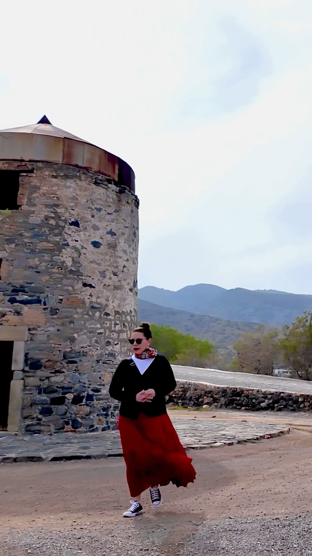 3 things to pack for early spring vacation in Greece — because even in Crete, Europe’s southernmost point, it gets cold and windy!

1) Boho skirt or dress in a bright color to pop against historical sites and ancient ruins
2) Cashmere or merino cardigan to layer on or off
3) Polished tuckable tee

⭐️ Linking similar from @abercrombie 25% sitewide thru LTK until March 15!

#LTKSpringSale #LTKTravel #LTKOver40