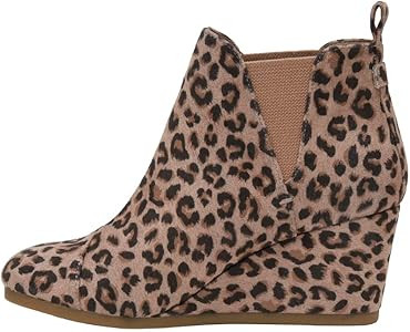 Dunes Women's Zoey Wedge Bootie +Wide Width Available | Amazon (CA)