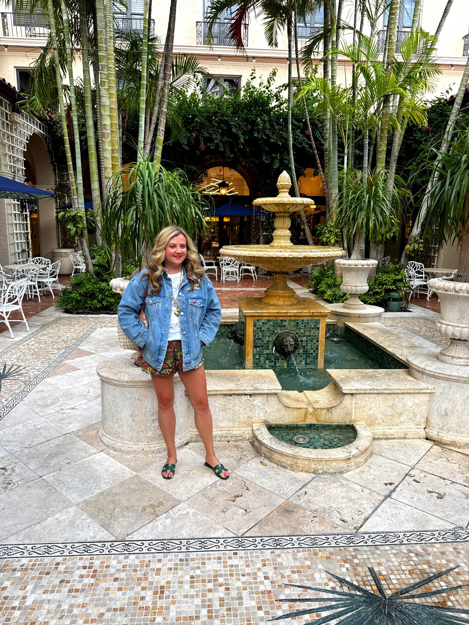 Favorite denim jackett

#LTKStyleTip #LTKMidsize #LTKSeasonal