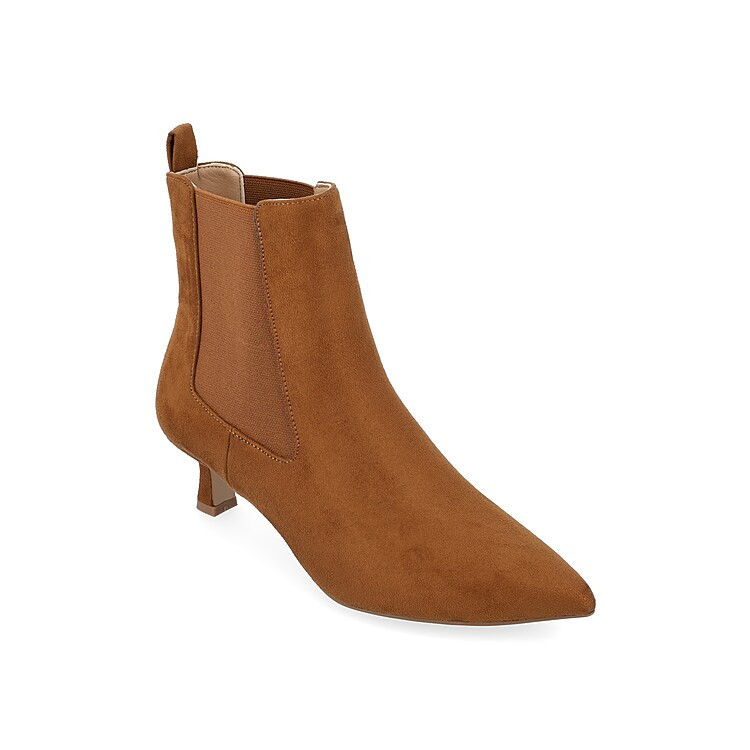 Journee Collection Tenlee Chelsea Boot | Women's | Cognac | Size 5.5 | Boots | Bootie | Chelsea | Kitten | DSW