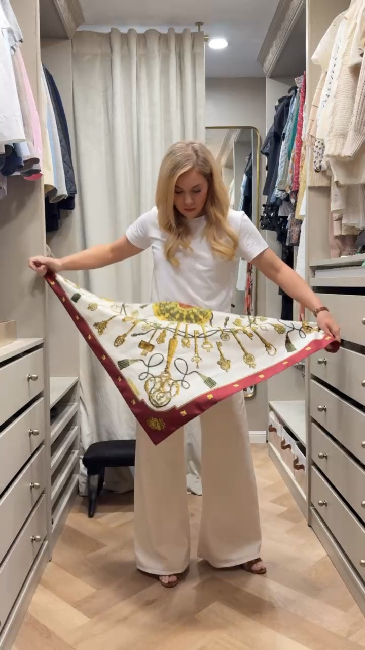 How to style a scarf!

#LTKootd #LTKgrwm #LTKdayinmylife