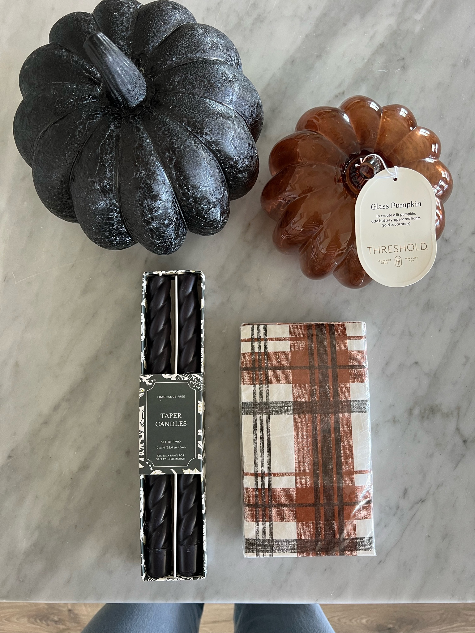 Target haul today! Getting ready for fall can you tell? 

Glass pumpkin, taper candles, napkins, autumn, fall

#LTKFind #LTKSeasonal #LTKhome