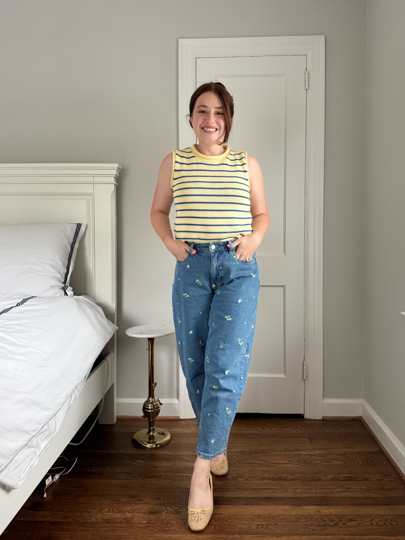Spring outfit. Everyday outfit. Mom outfit. Summer outfit. Summer sweater outfit. Barrel jeans outfit. Ballet flats.

#LTKmomlife #LTKootd #LTKPetite