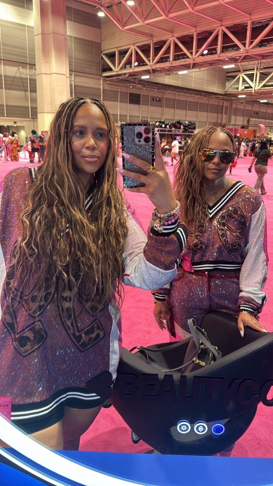 AKIRA at essence fest 