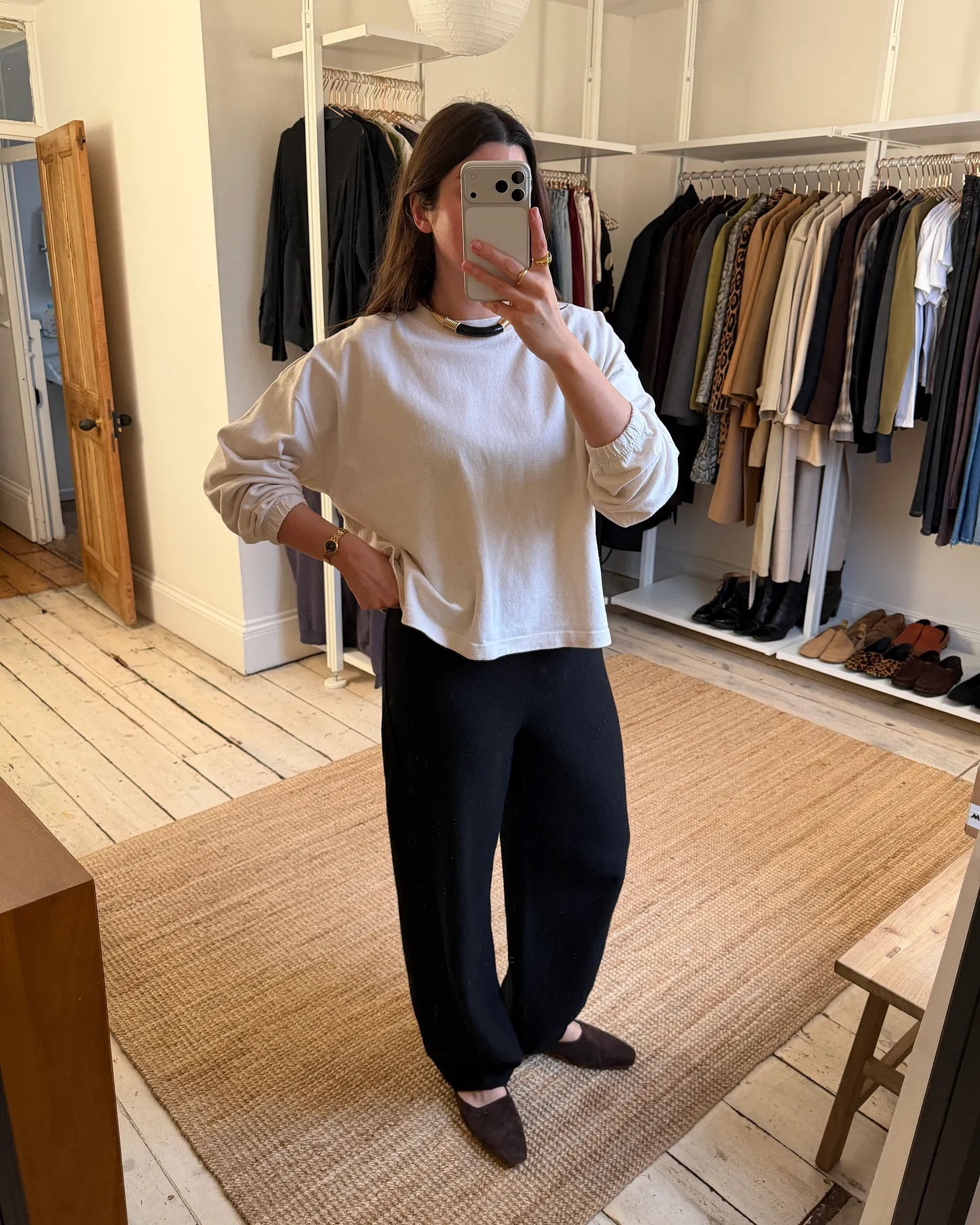 Outfits of the week - comfy casual work from home look, top from Le Bon Shoppe

#LTKstyletip #LTKwinter
