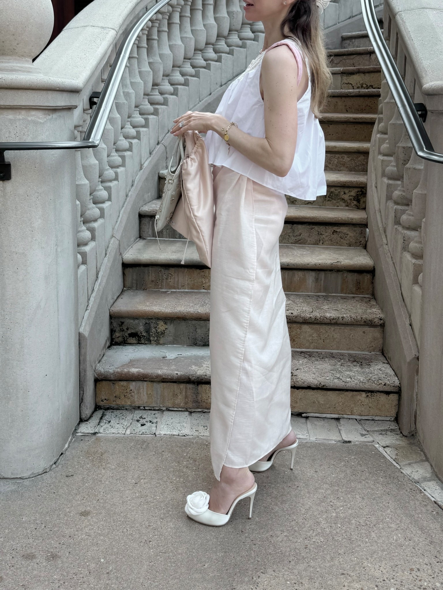 Perfect pool look! Linen Pareo is 15% off with EMILY15. 

#LTKSwim #LTKTravel #LTKSeasonal