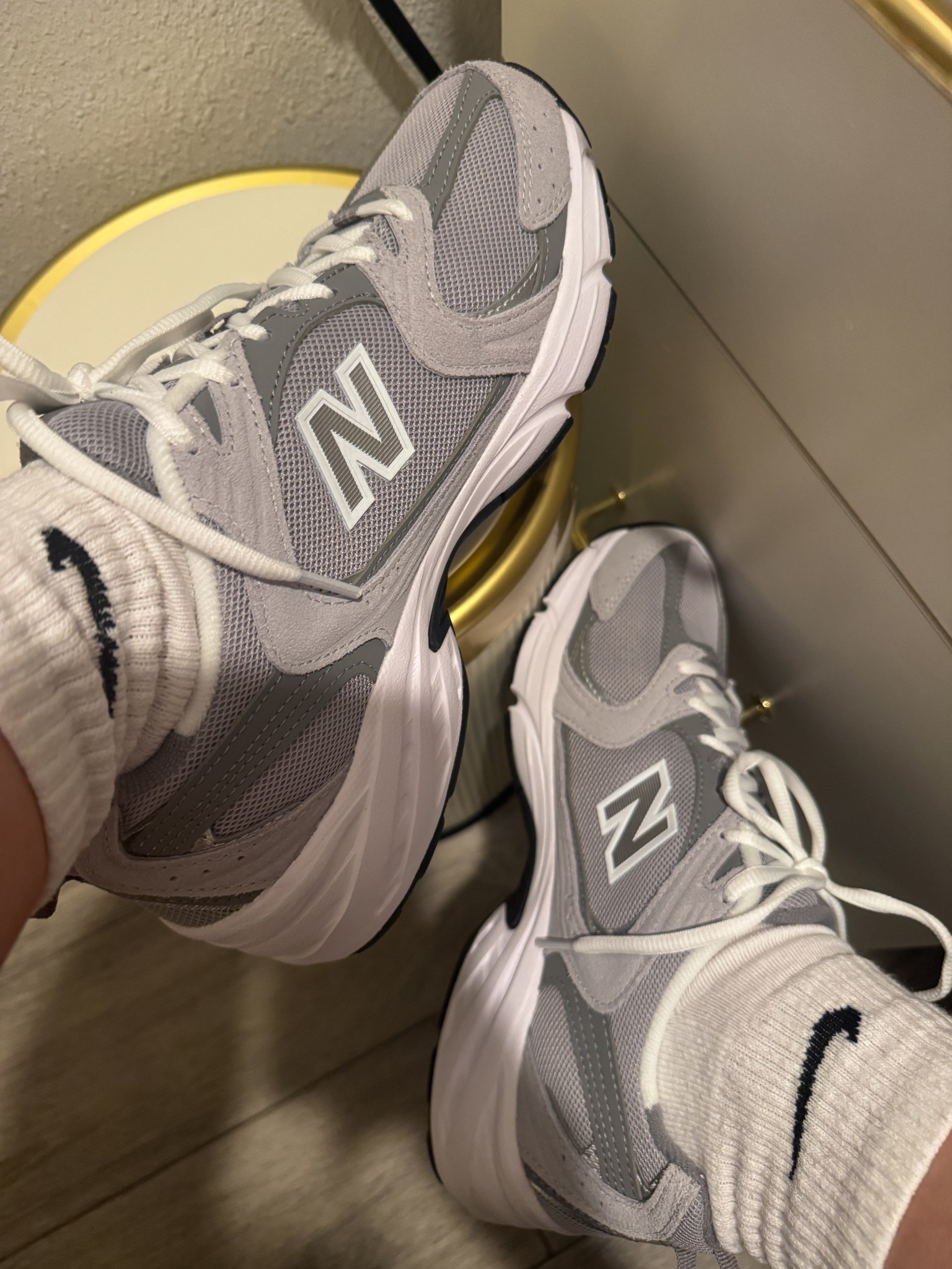New balance 530 

#LTKFindsUnder50 #LTKStyleTip #LTKSpringSale