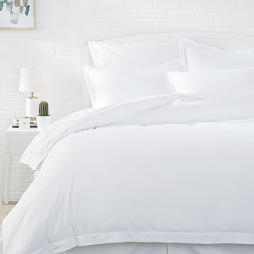 AmazonBasics Light-Weight Microfiber Duvet Cover Set with Snap Buttons - Full/Queen, Bright White | Amazon (US)