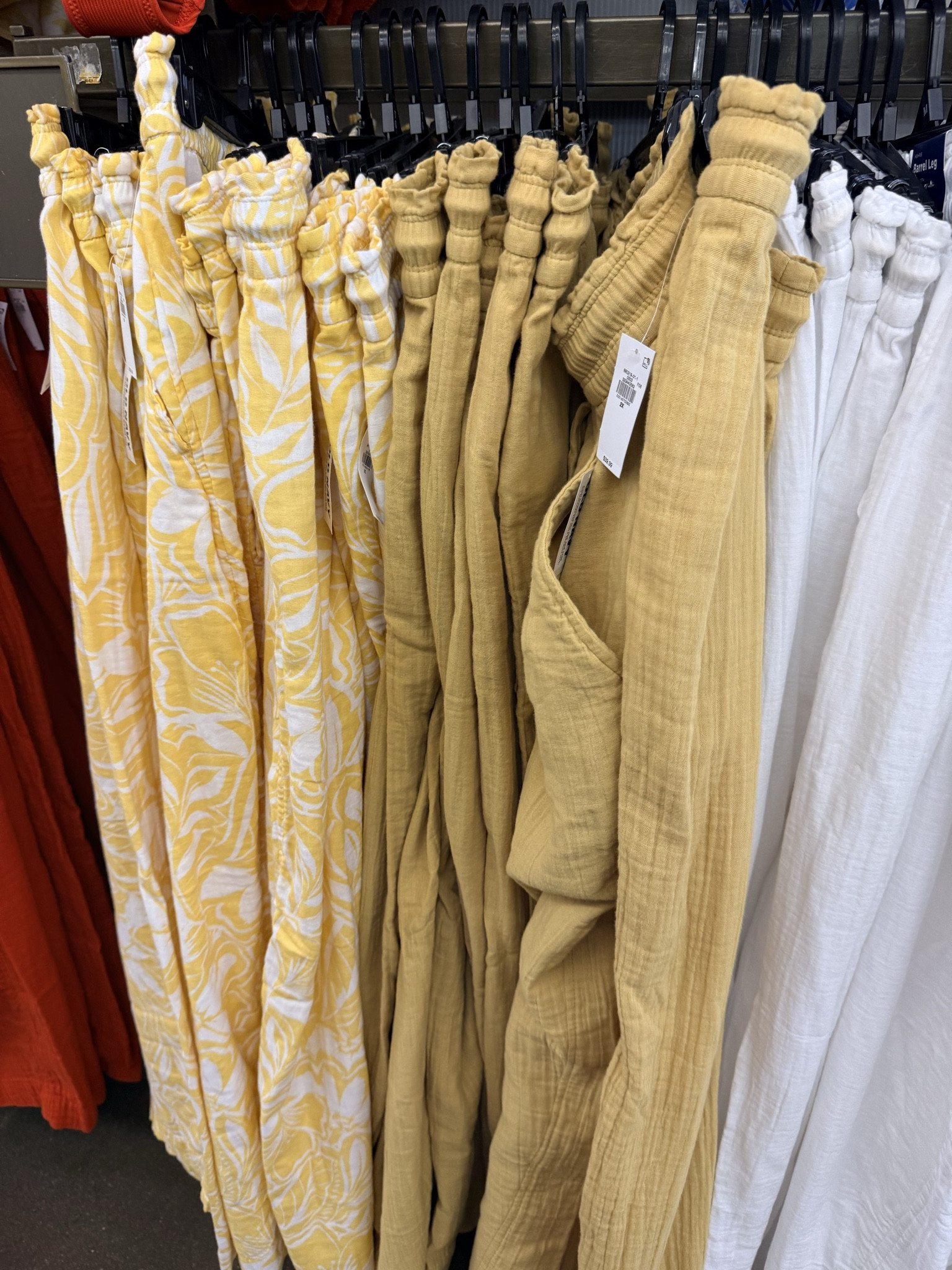 Spring outfits are finally back and I am so ready for the colors, the light fabrics, and the effortless looks. This season is all about easy pieces you can throw on and still look put together. Think flowy dresses, comfy sets, light denim, and cute sandals. Spring fashion just makes everything feel fresh again.


#ShoppingWithPriiincesss #SpringStyle #SpringOutfits #SpringFashion #LTKStyle #LTKFashion #EverydayStyle #CasualChic #SpringWardrobe #FashionInspo #OutfitInspo #MomStyle #MomBlogger #FashionCreator #AtlantaMom #Atlantamom #Atlantabloggers #Atlantablogger #AtlantaCreator #Atlantacontentcreators #Atlantacontentcreator

#LTKSpringSale #LTKSeasonal #LTKTravel