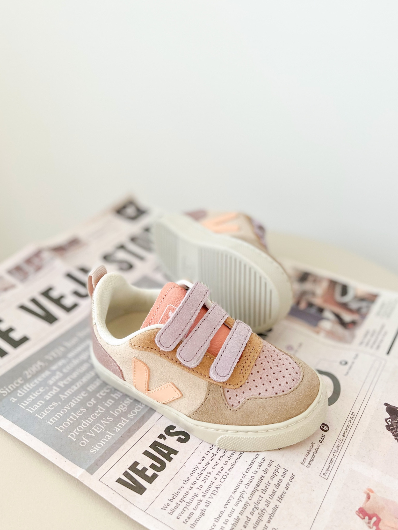 The most beautiful kids sneakers Veja. Basket enfants Veja. #vejasneakers #vejabaskets #veja #vejav10 #kidssneakers #basketenfant 

#LTKkids #LTKfamily #LTKbaby