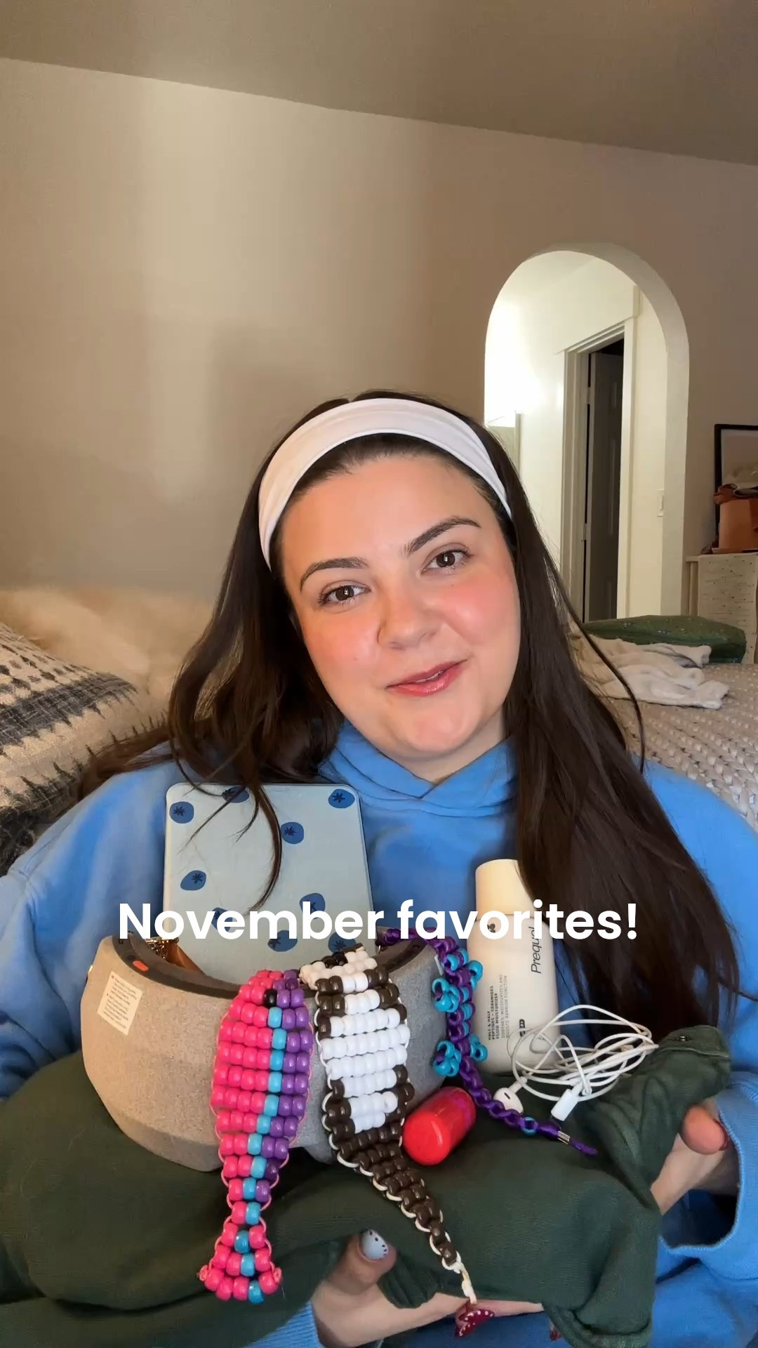 November favorites! Some fun finds this month, new to me items, items resurfacing and more :) Products mentioned: 
@aerie Aerie Oh Snap! Sweatshirt
Sharper Image Realtouch Eye Mask
@Libby App
Apple corded headphones
@Prequelskin fluid moisturizer
@STARFACE star balm #novemberfavorites #giftideas #productreview #skincare

#LTKGiftGuide #LTKselfcare #LTKdayinmylife