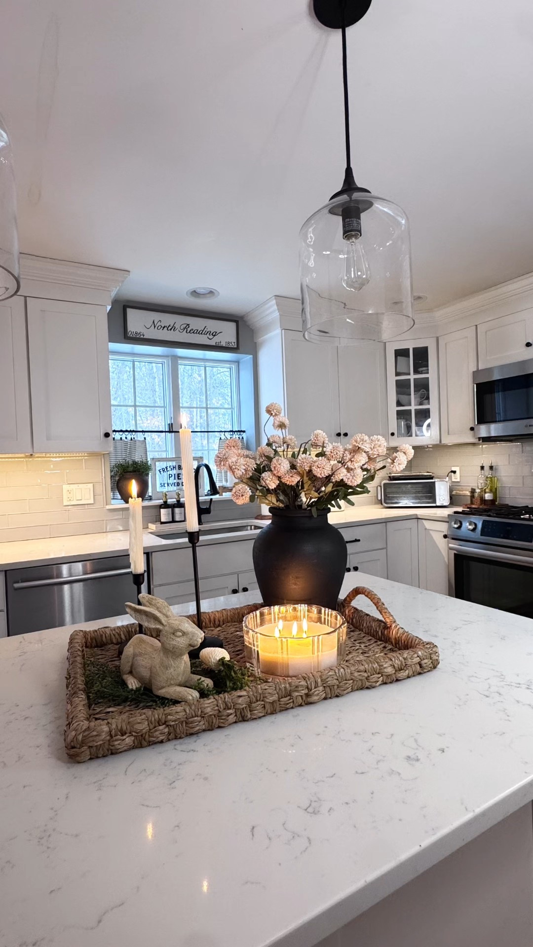 This one’s a beauty! I’m lloving these soft  tones for the spring!