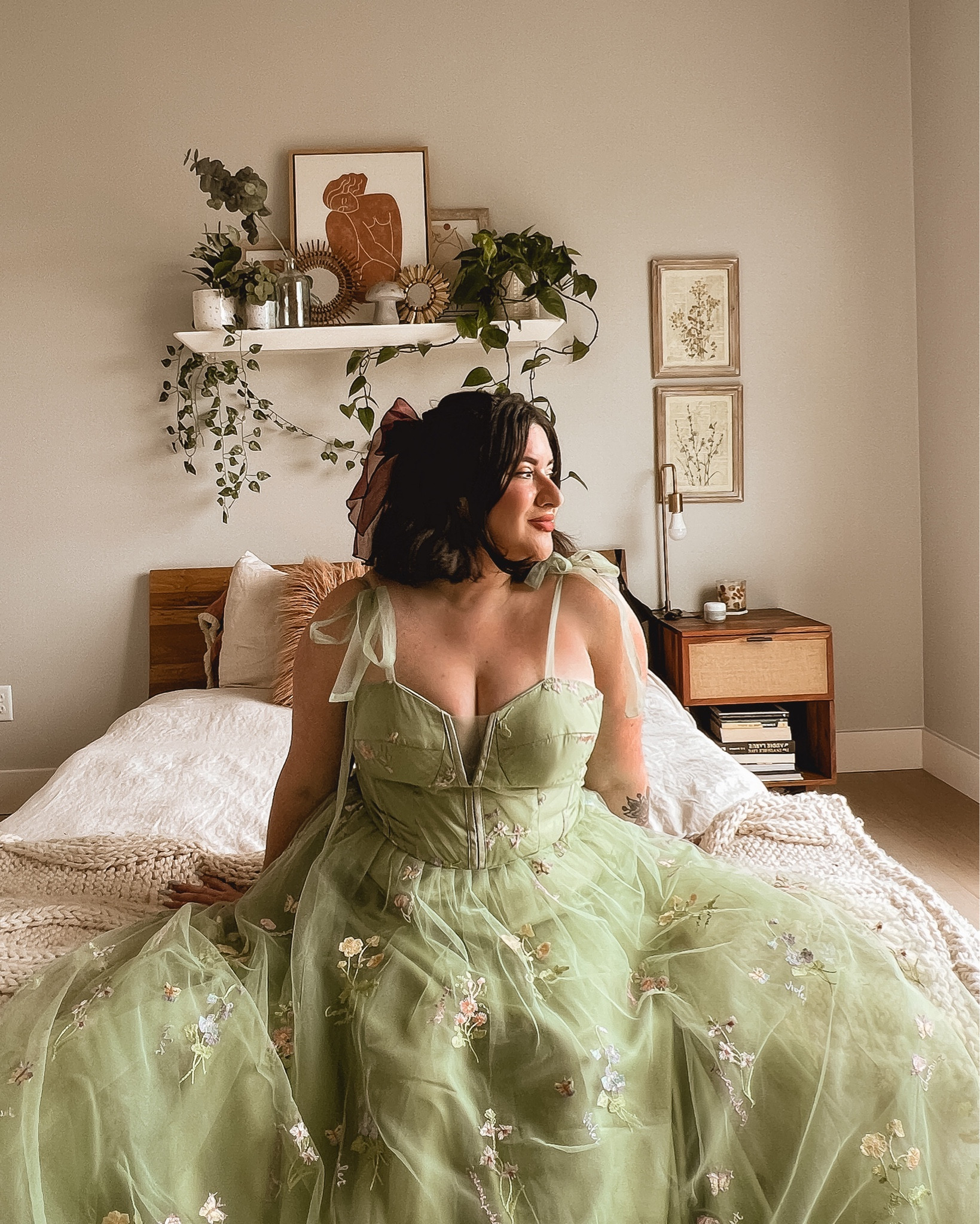 $75 amazon princess fairy gown!! I sized up to the size 16, the quality is AMAZING on this one!!