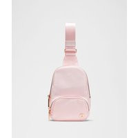 Everywhere Sling Bag Small 2L | Lululemon (US)