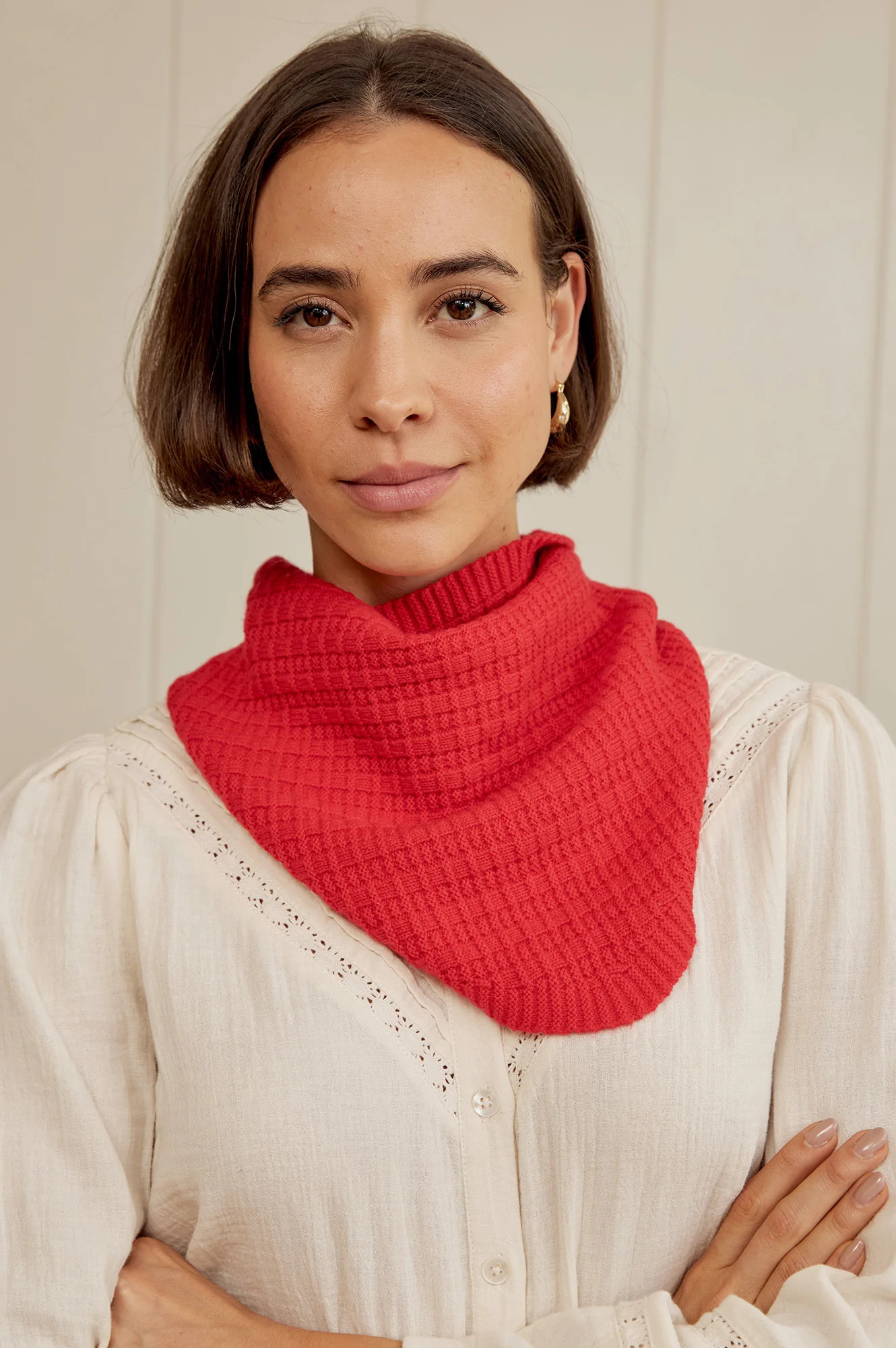 Merino Wool Tie Neck Scarf | Red | Aspiga