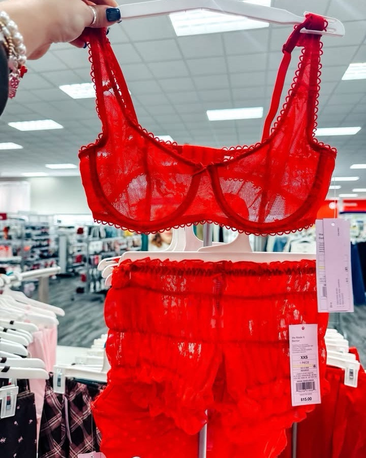 Okkkk Target!! This lingerie is BEAUTIFUL 😍😍

#target #targetfinds #lingerie #valentinesday

#LTKMidsize #LTKSeasonal #LTKValentine