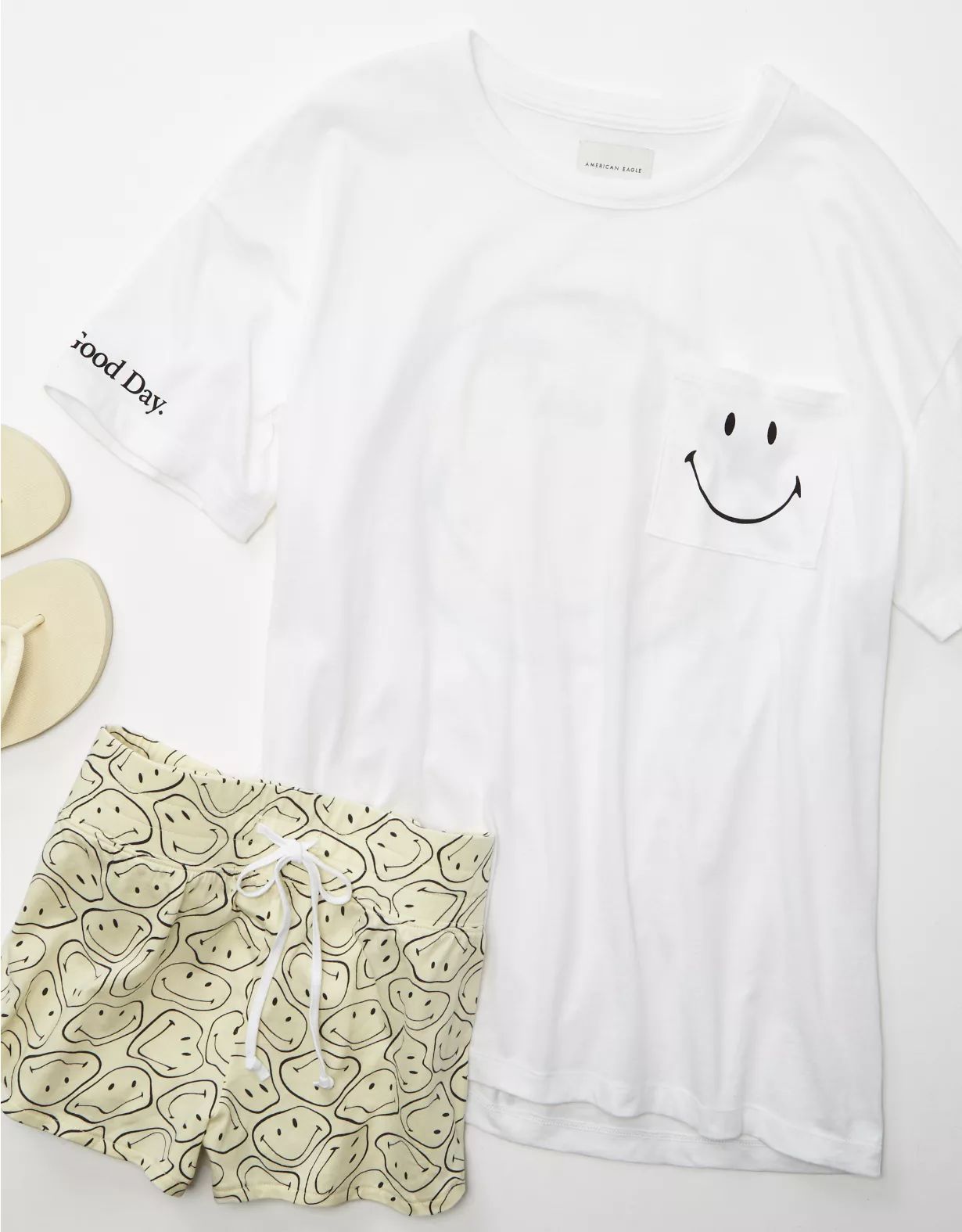 AE Oversized Smiley® PJ Set | American Eagle Outfitters (US & CA)