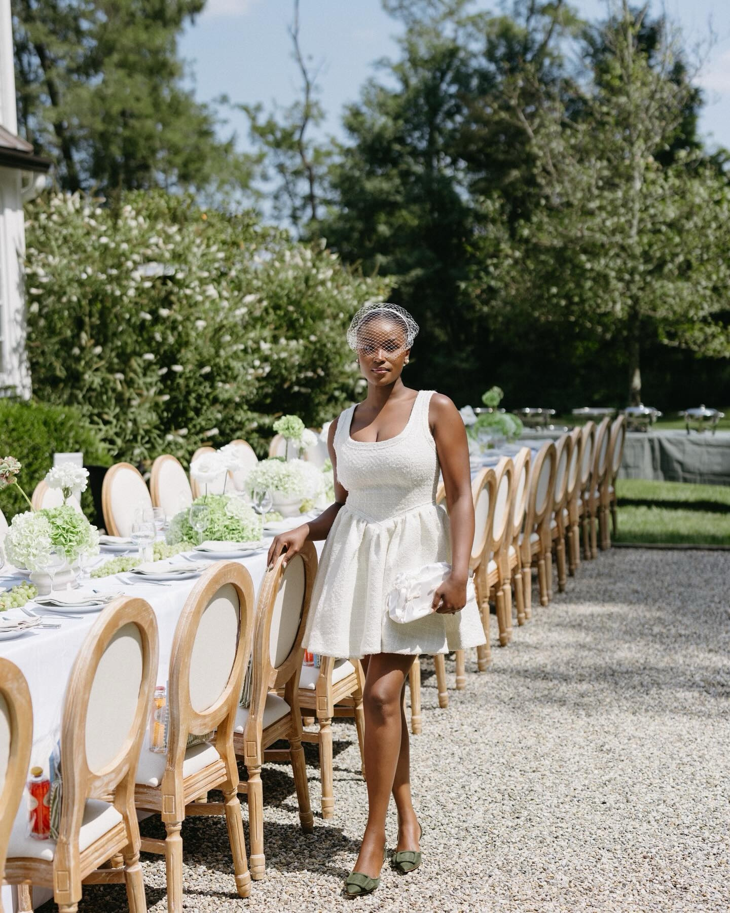 I did green to honor my late brother & I think green is now my favorite color🥹💚🤍 #bridalshower #2024bride

Outfit: @anthropologieweddings 
Shoes: @manoloblahnik 
Photos : @anna.panutsa 
Flowers: @prettyroseco 
Gelato cart : @dolceandgelatocatering 
Chairs: @glampartyrentals