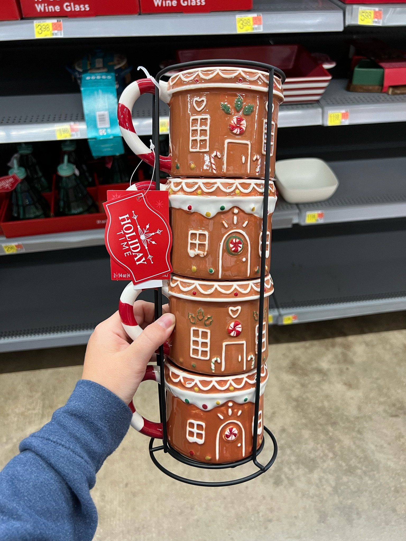 Gingerbread house coffee cups🤎

#LTKHoliday #LTKGiftGuide #LTKSeasonal