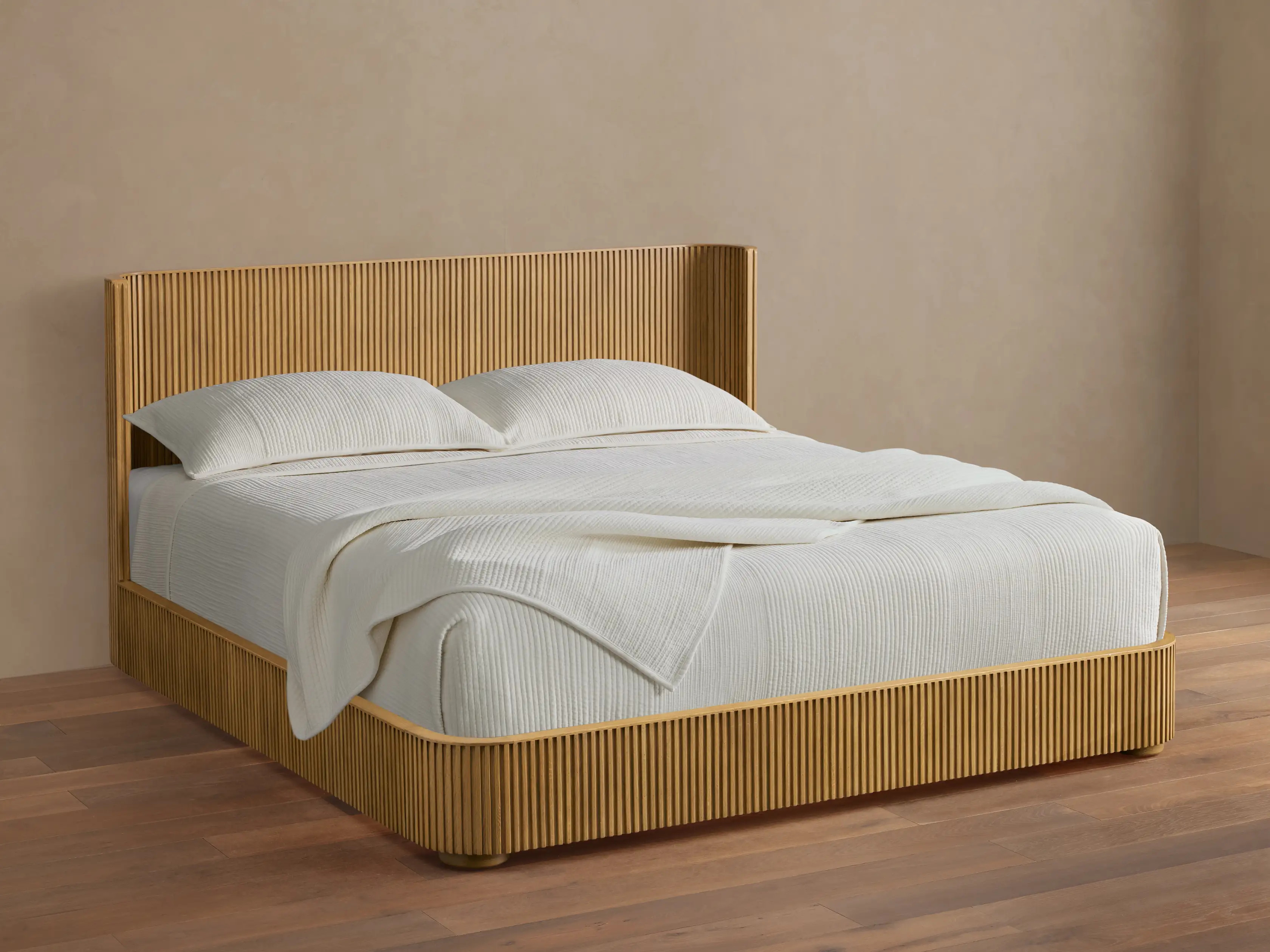Finnley Wood Bed | Arhaus