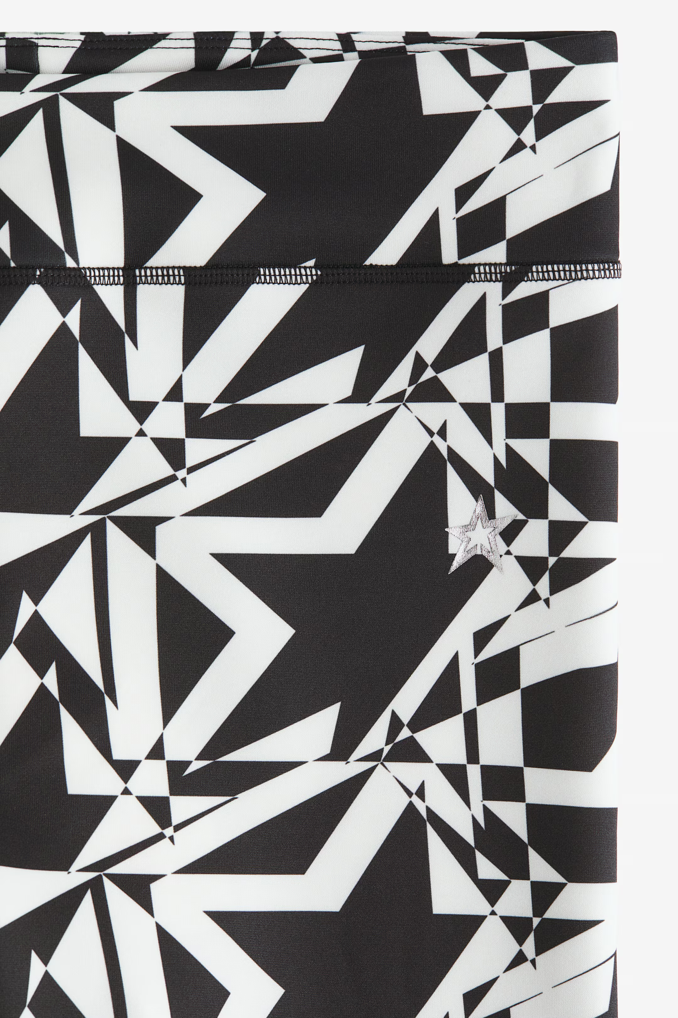 Printed leggings | H&M (UK, MY, IN, SG, PH, TW, HK)