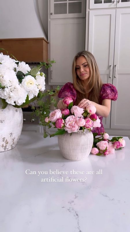 The large arrangement has 9 hydrangea stems (they are sold as a set of 3), 5 ranunculus stems, and 5 greenery stems (3 from Amazon, 2 from Walmart).

The small arrangement has one bundle of dark pink peony buds, one bundle of pink peony buds and 6 Amazon pink peony stems. 

Wearing XS in dress.