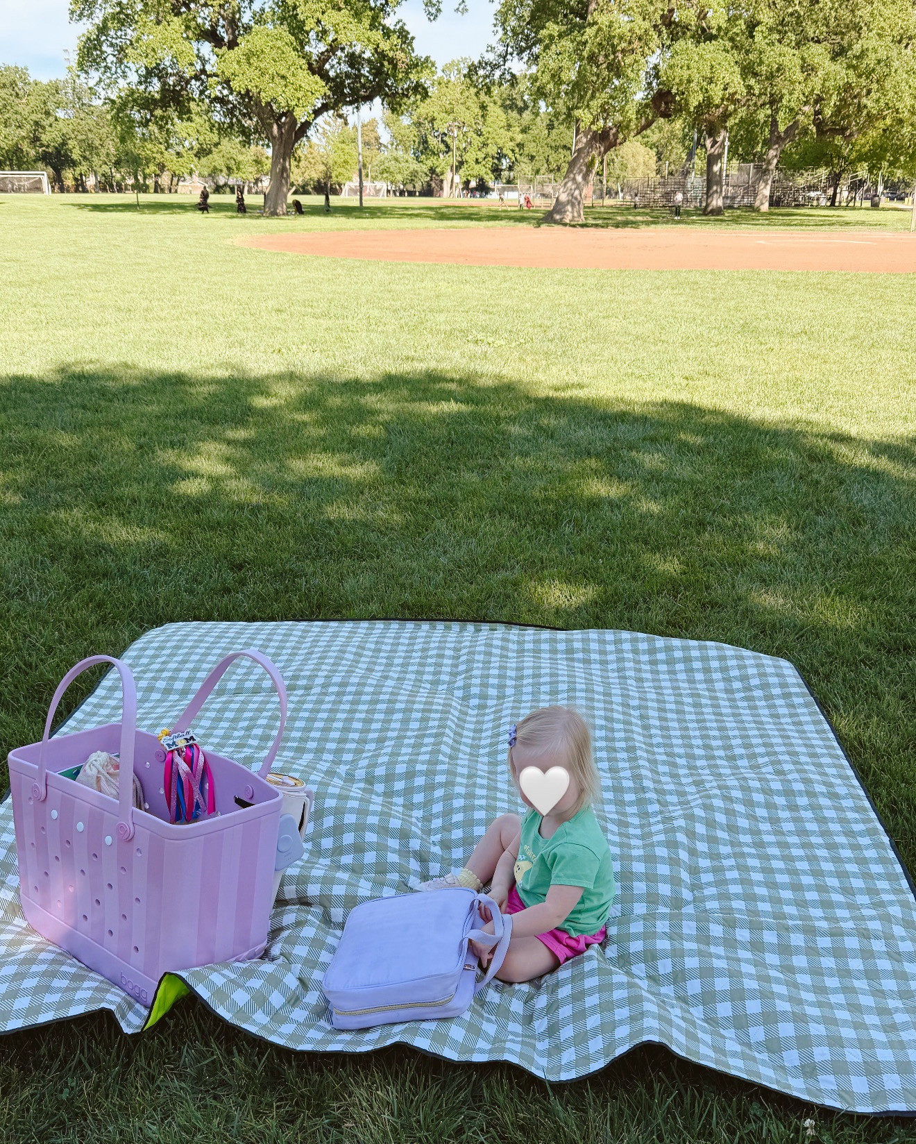 Softball sports mom bag essentials 

Sports mom bag, kids sports, Bogg bag, picnic, outdoor, toddler outdoor activities 

#LTKdayinmylife #LTKKids #LTKmomlife