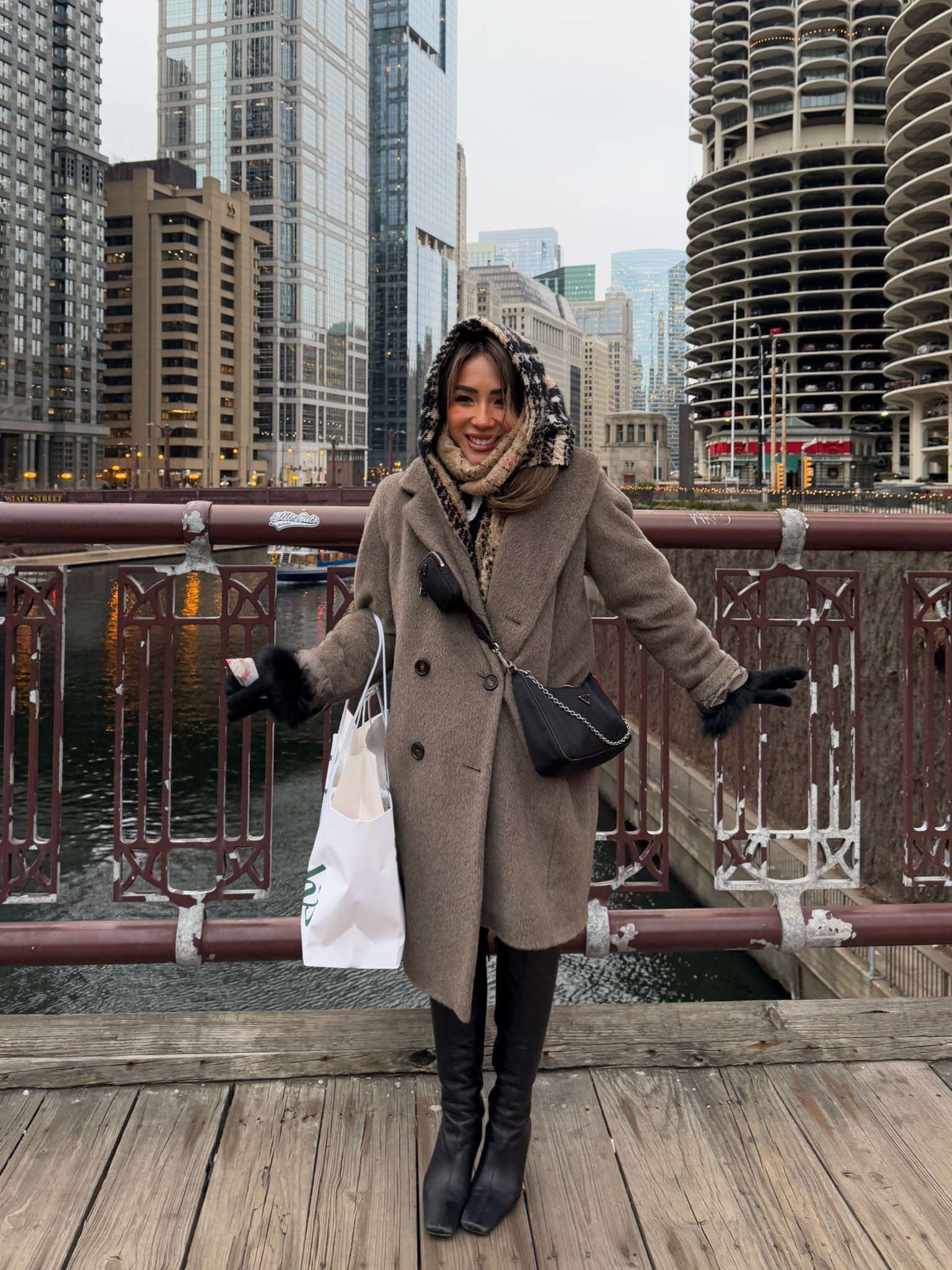 Staying warm in Chicago 

#LTKGiftGuide #LTKSeasonal #LTKStyleTip