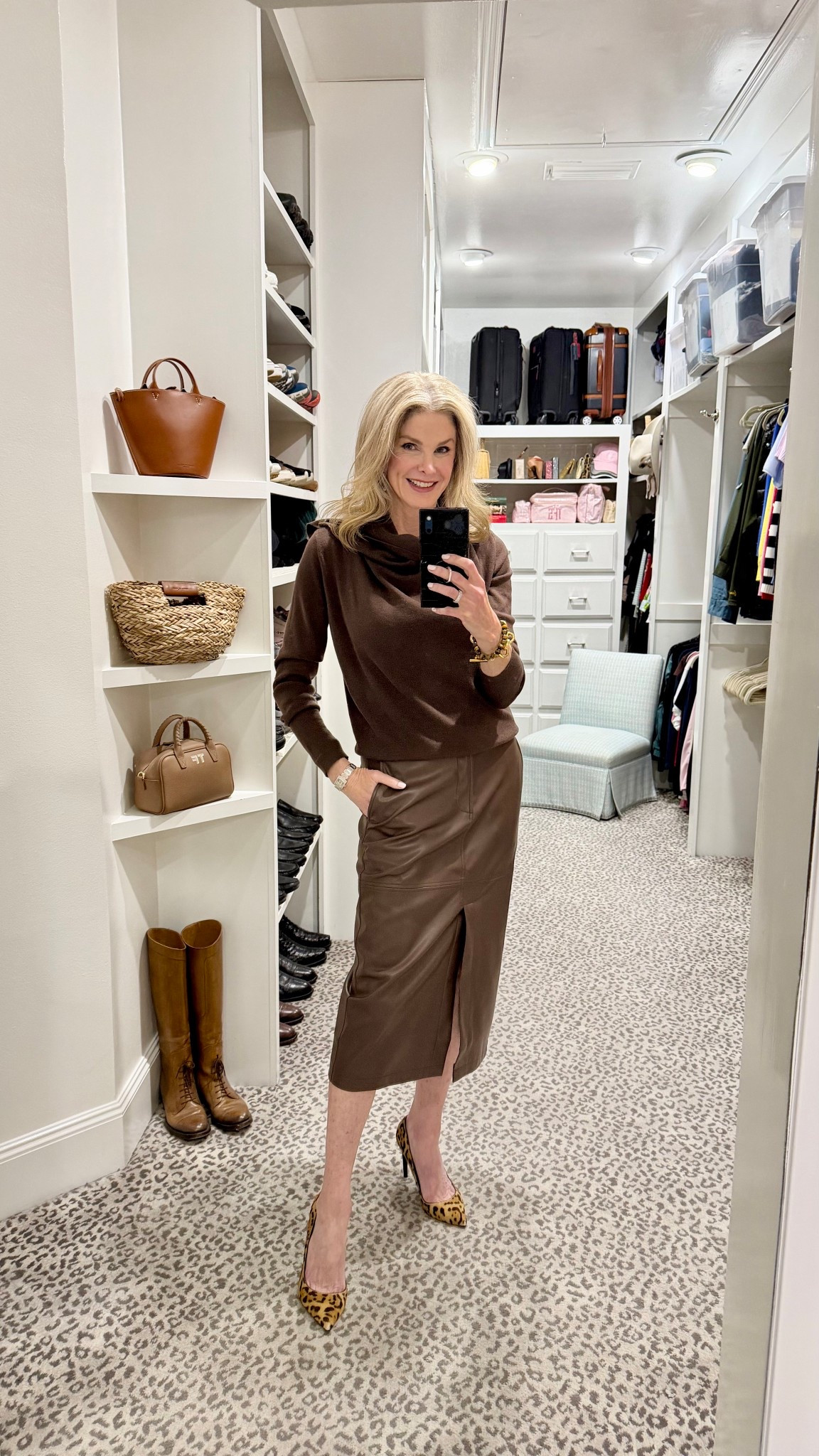 Chic look for date night or a professional setting. Size S

#LTKOver40 #LTKWorkwear #LTKSeasonal