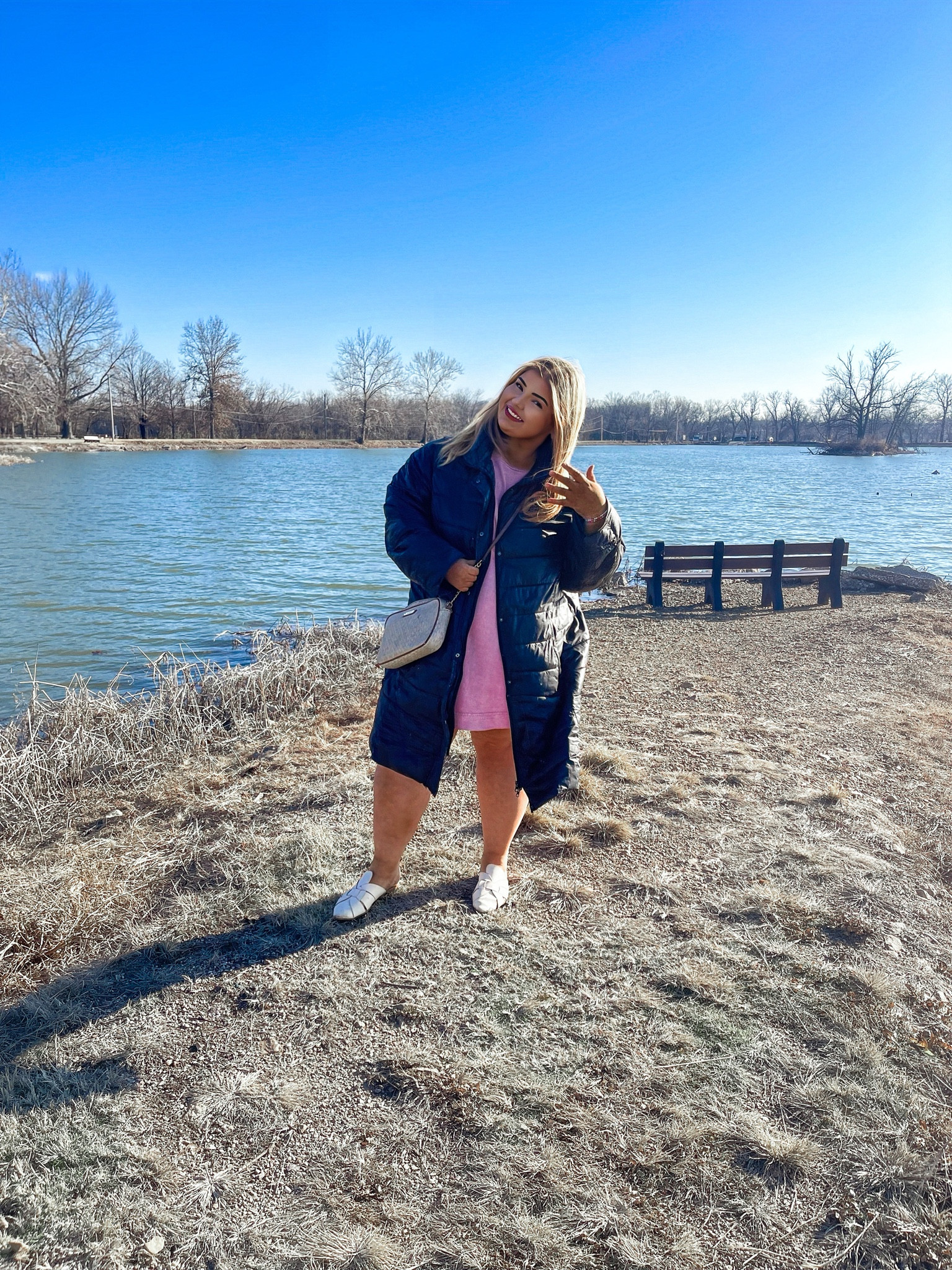 🪼✨ Cheers to 2025 ✨🥂 Being by the water always revitalizes me 💙🐟 #piscesgang 

#LTKSeasonal #LTKWatchNow #LTKPlusSize