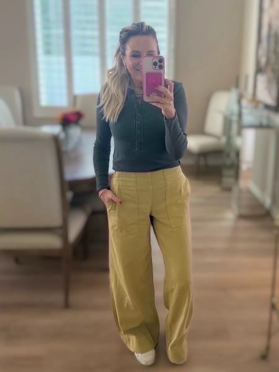 Today’s travel look. Wearing XS in both.

Follow my LTK @thefancyashley on the @shop.LTK app to view this post and get my exclusive app-only content!



#LTKdayinmylife #LTKootd #LTKSeasonal