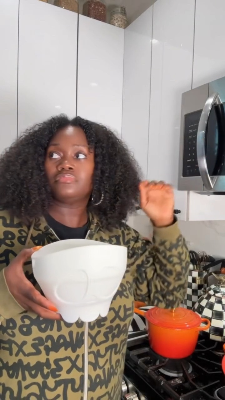 Christmas has officially won. Goodbye Autumn. 😩🍁🎃

#fyp #autumn #christmas #holiday #tistheseason #comedy #funny #joy