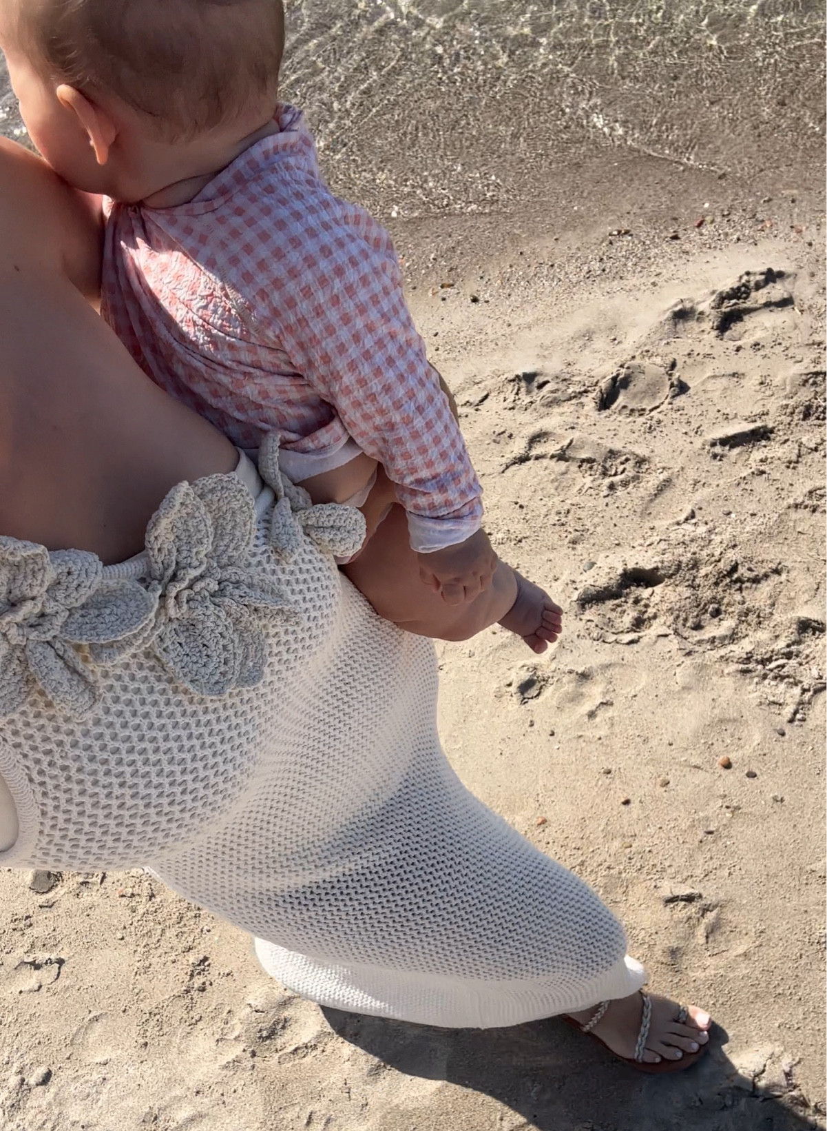 The most beautiful beach cover up 🤍

#LTKfamily #LTKmaternity #LTKsummer