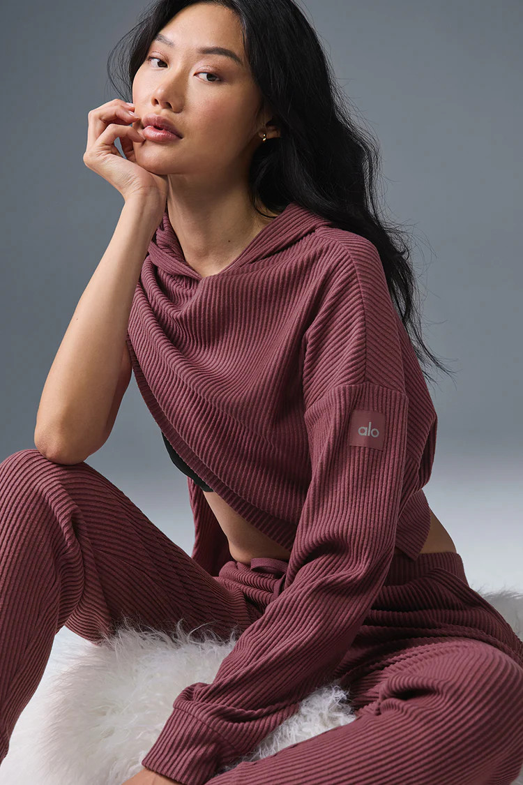 Muse Hoodie - Burgundy Truffle | Alo Yoga (US)