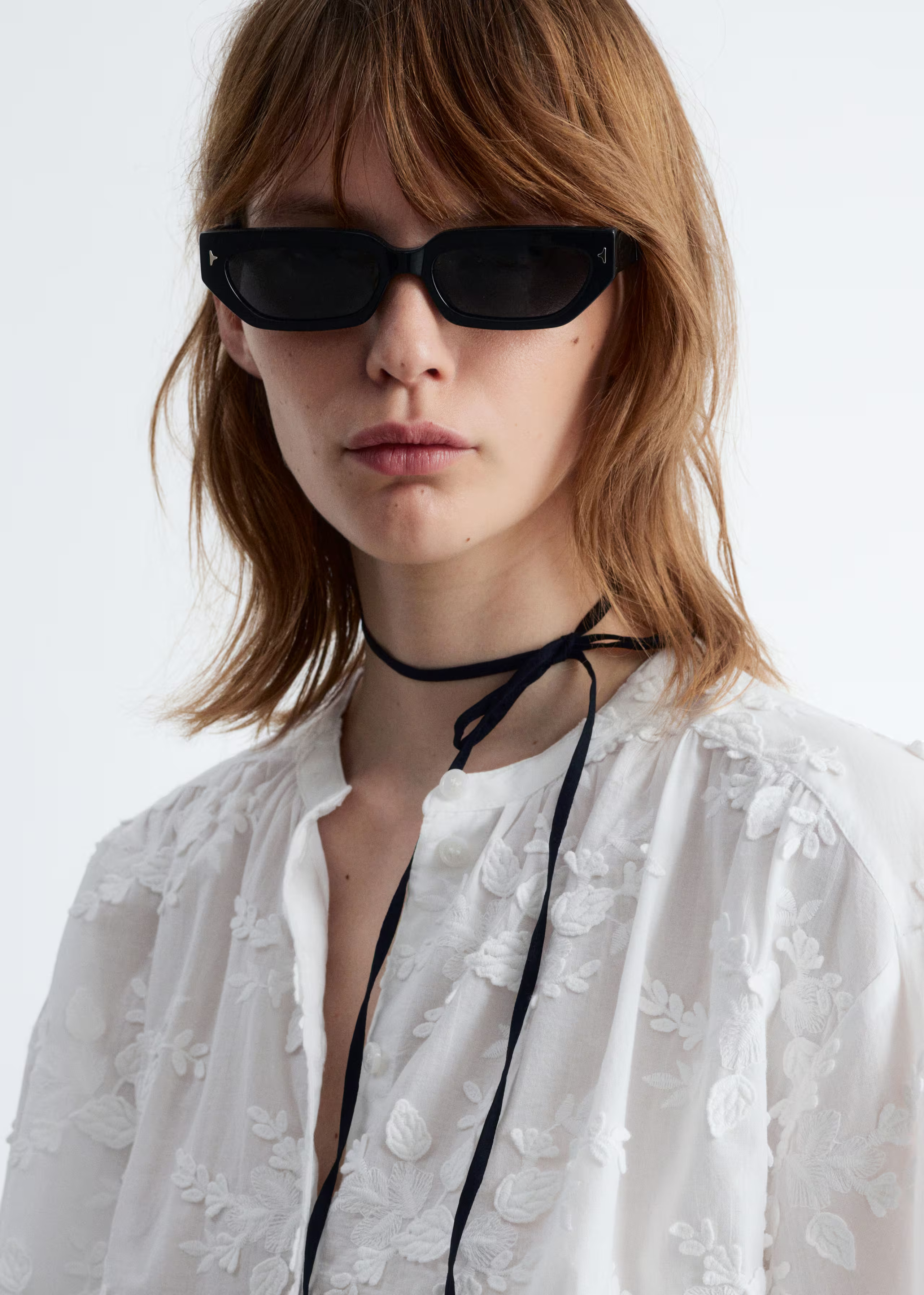 Blouse ample à fleurs en appliqué | & Other Stories EU