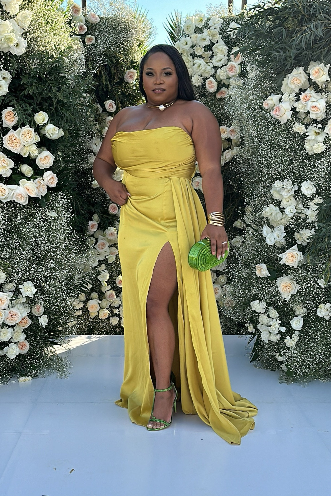 
Shop my shoes and handbag 

#LTKstyletip #LTKshoecrush