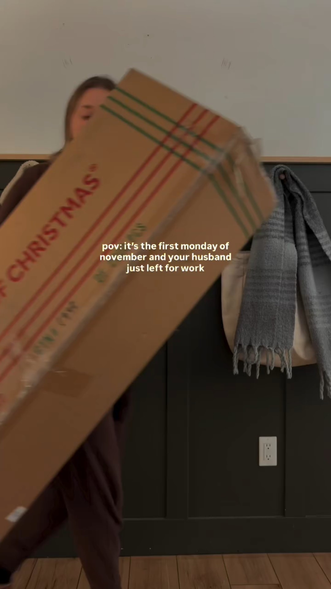 Are you Team Before or Team After Thanksgiving? 🎄

Our @kingofchristmas tree showed up last month, and honestly… expecting me to wait until after Thanksgiving felt super unrealistic. My husband doesn’t believe in decorating early, so we compromise…. the tree goes up, but no ornaments (yet 😉).

Comment TREE for the link to the one we grabbed!🌲

#kingofchristmas #ChristmasTree #HolidayDecor #CozyHome #HomeWithHeart #ChristmasAtHome #ad #gifted